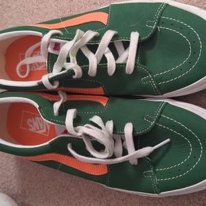 Men's van sneakers size 13